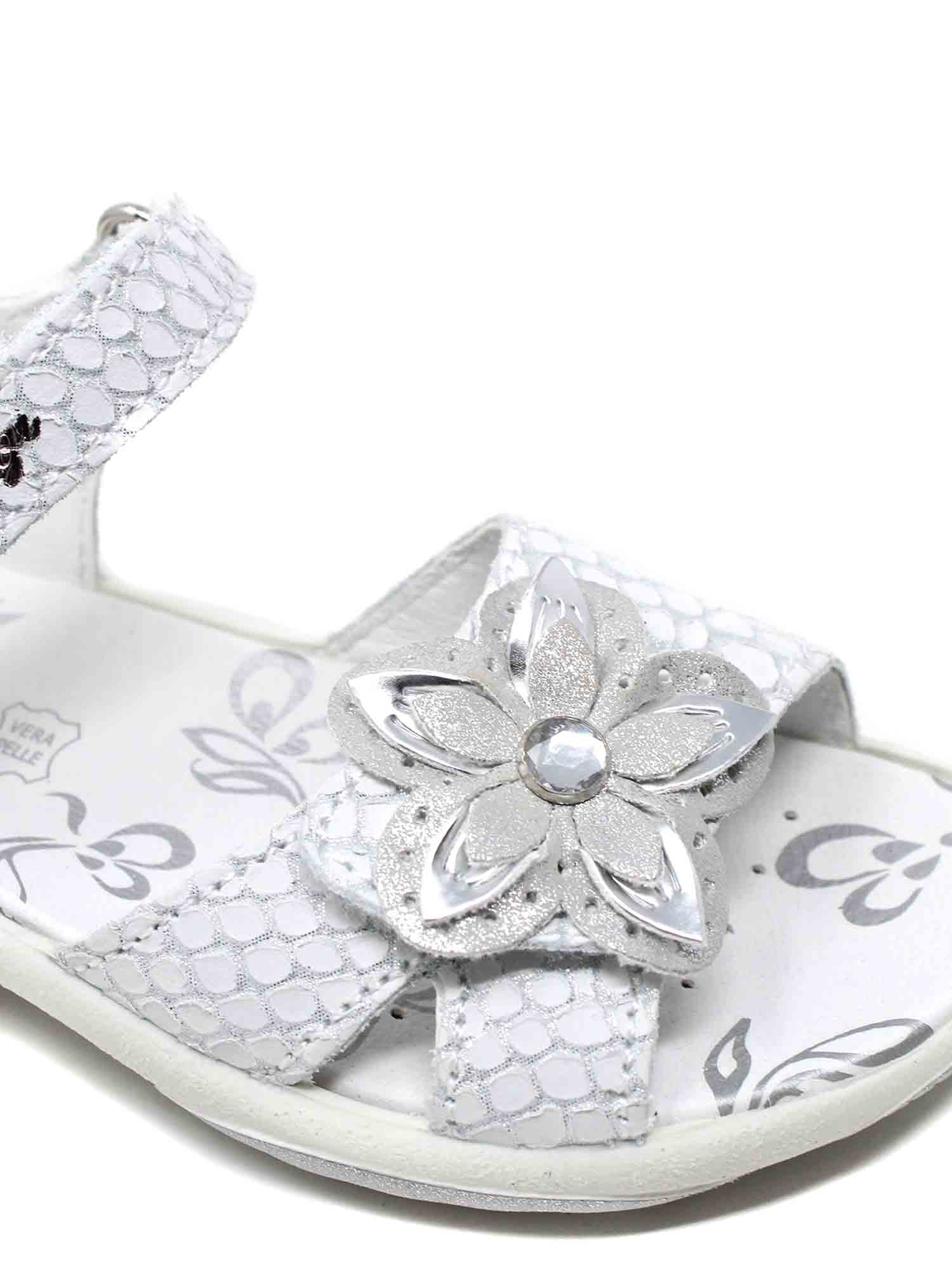 Sandali con strappi Argentato Primigi