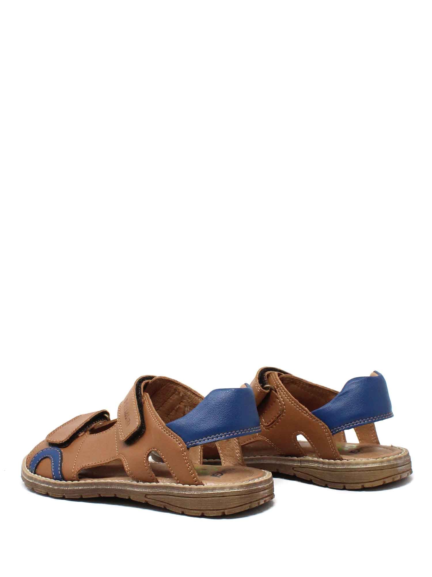 Sandali con strappi Marrone Primigi