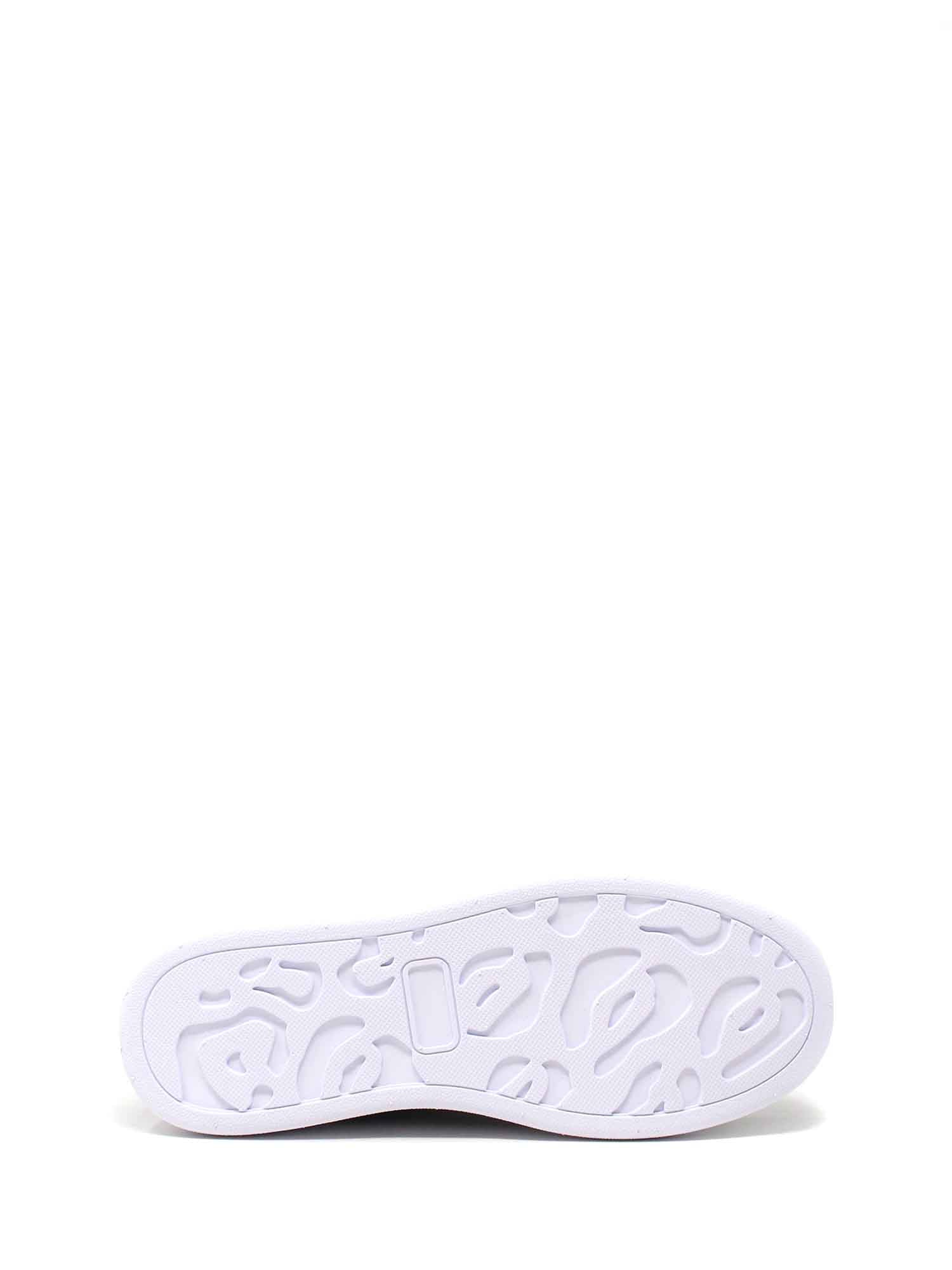 Scarpe con strappi Nero Primigi