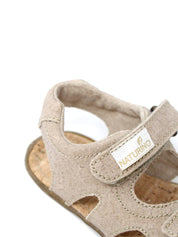 Sandali con strappi Beige Naturino