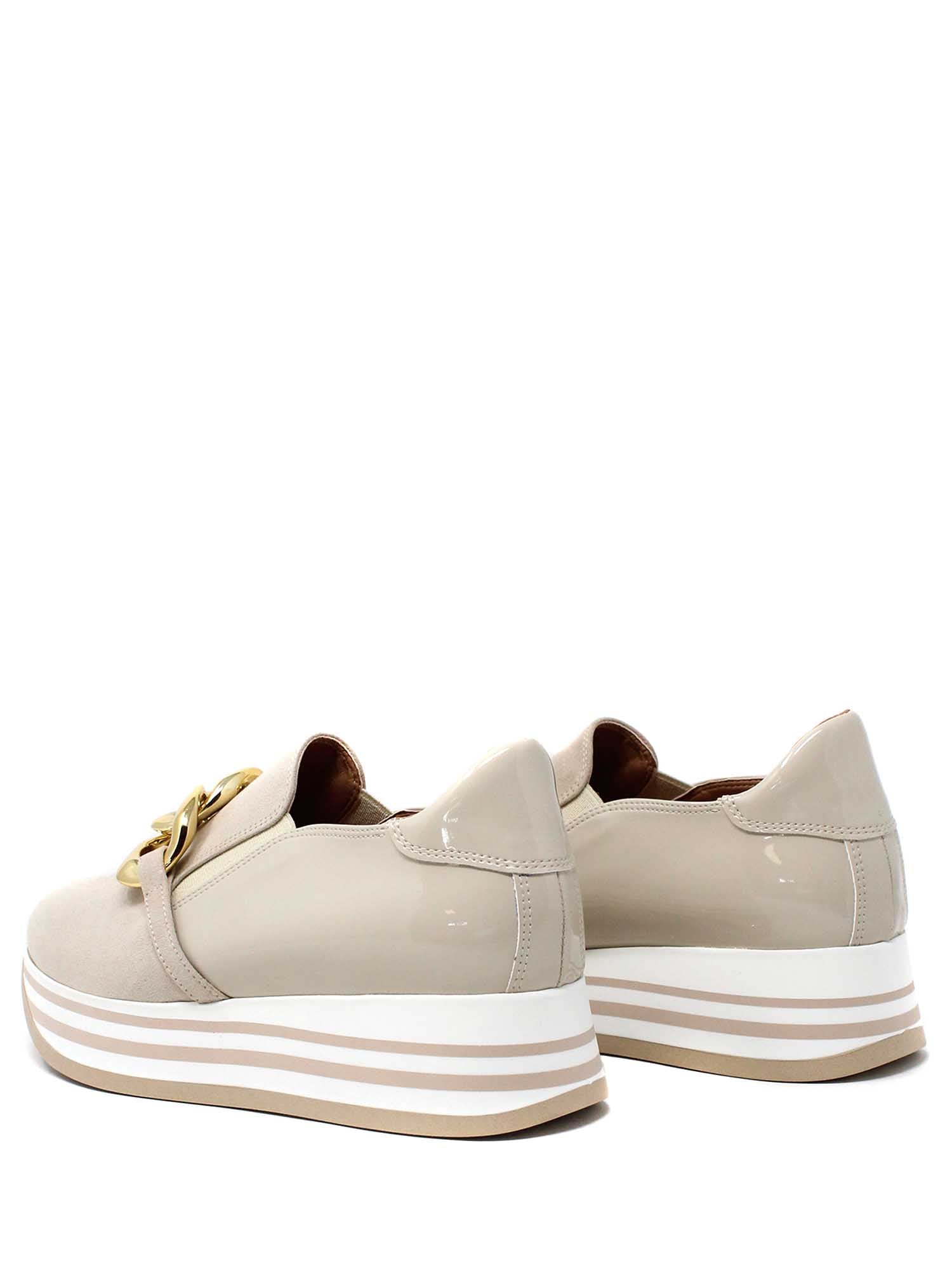 Slip-on Beige Grace Shoes