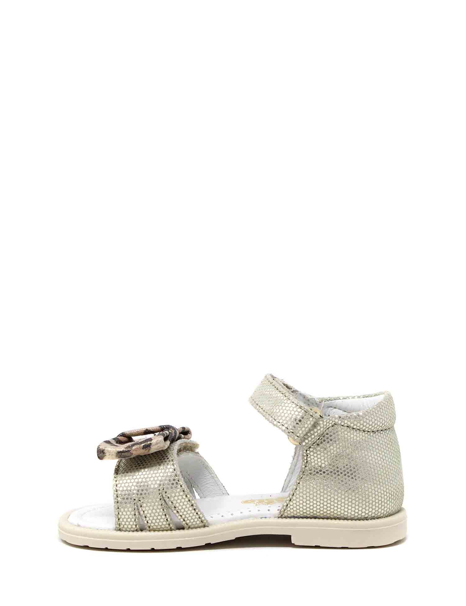 Sandali con strappi Dorato Falcotto