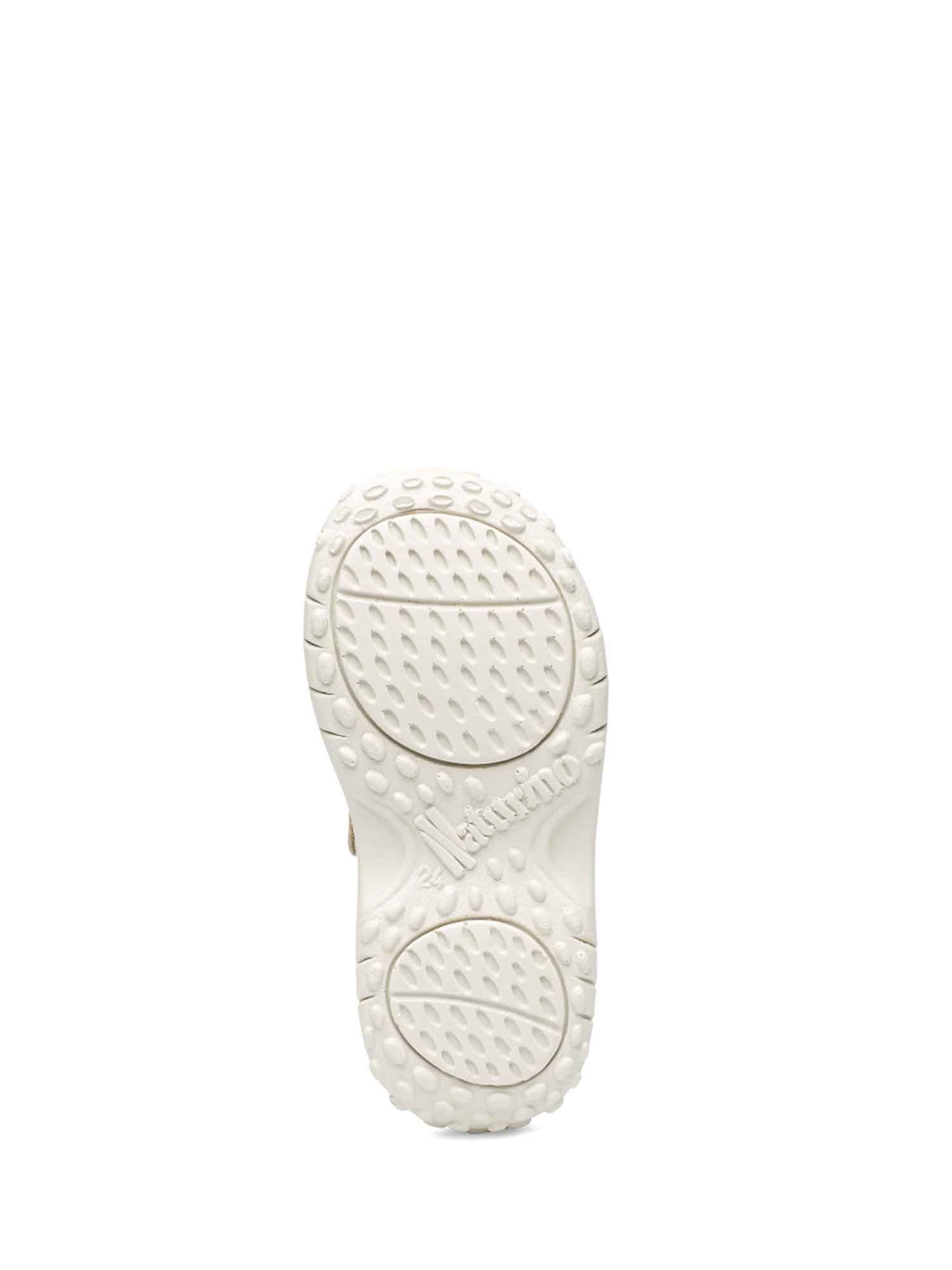 Sandali con strappi Verde Naturino