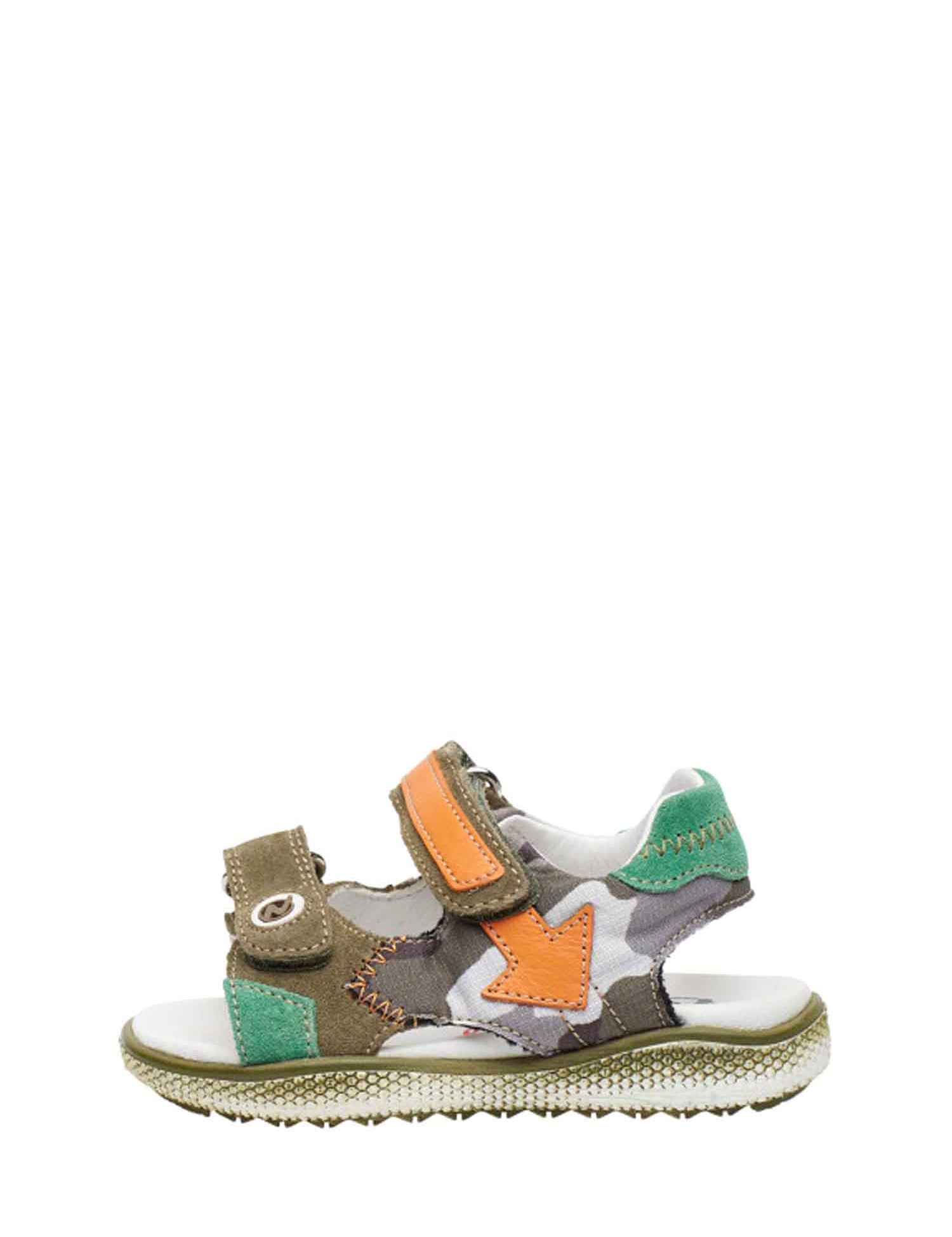 Sandali con strappi Verde Naturino