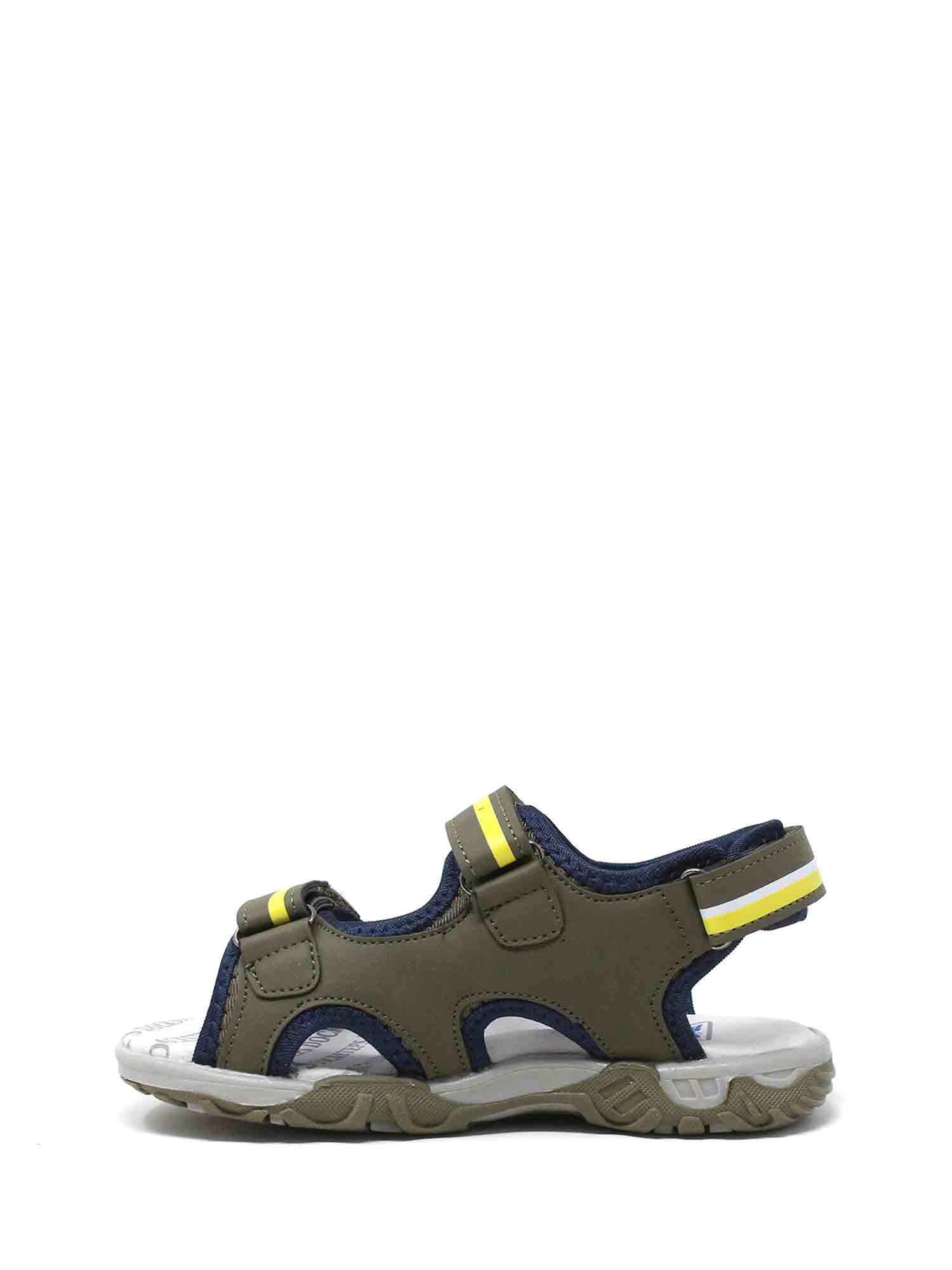 Sandali con strappi Verde Docksteps