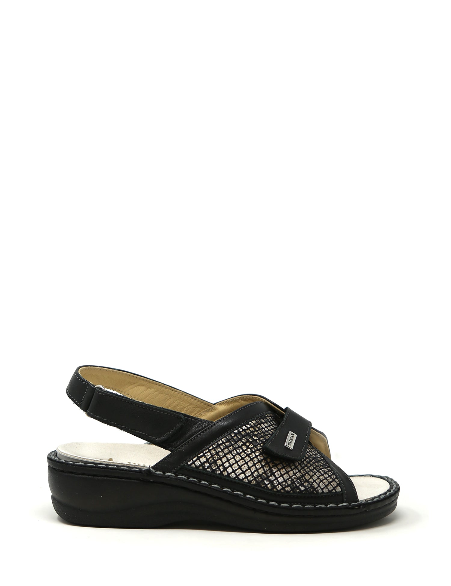 Sandali con strappi Nero Susimoda