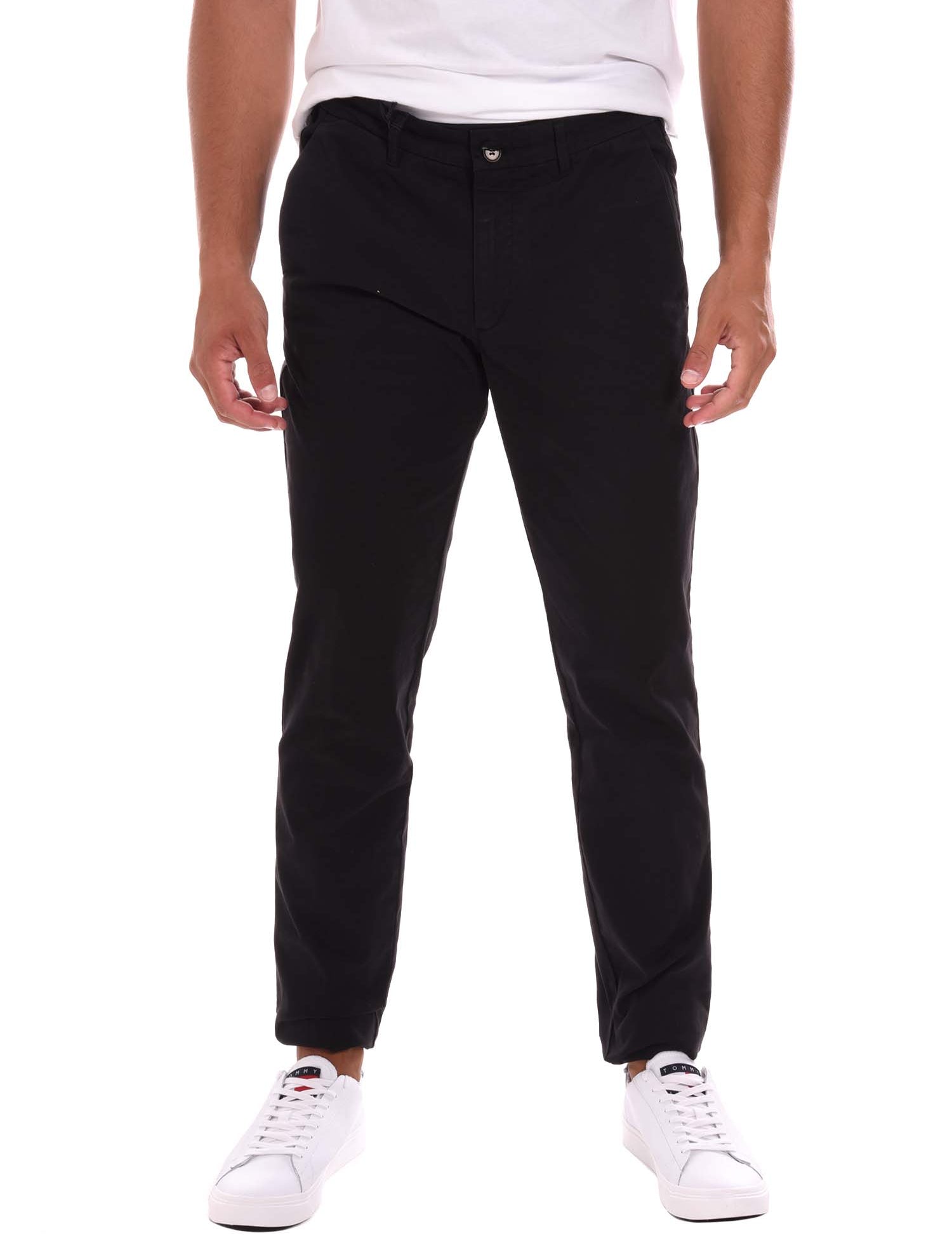 Pantaloni Nero Lyle & Scott