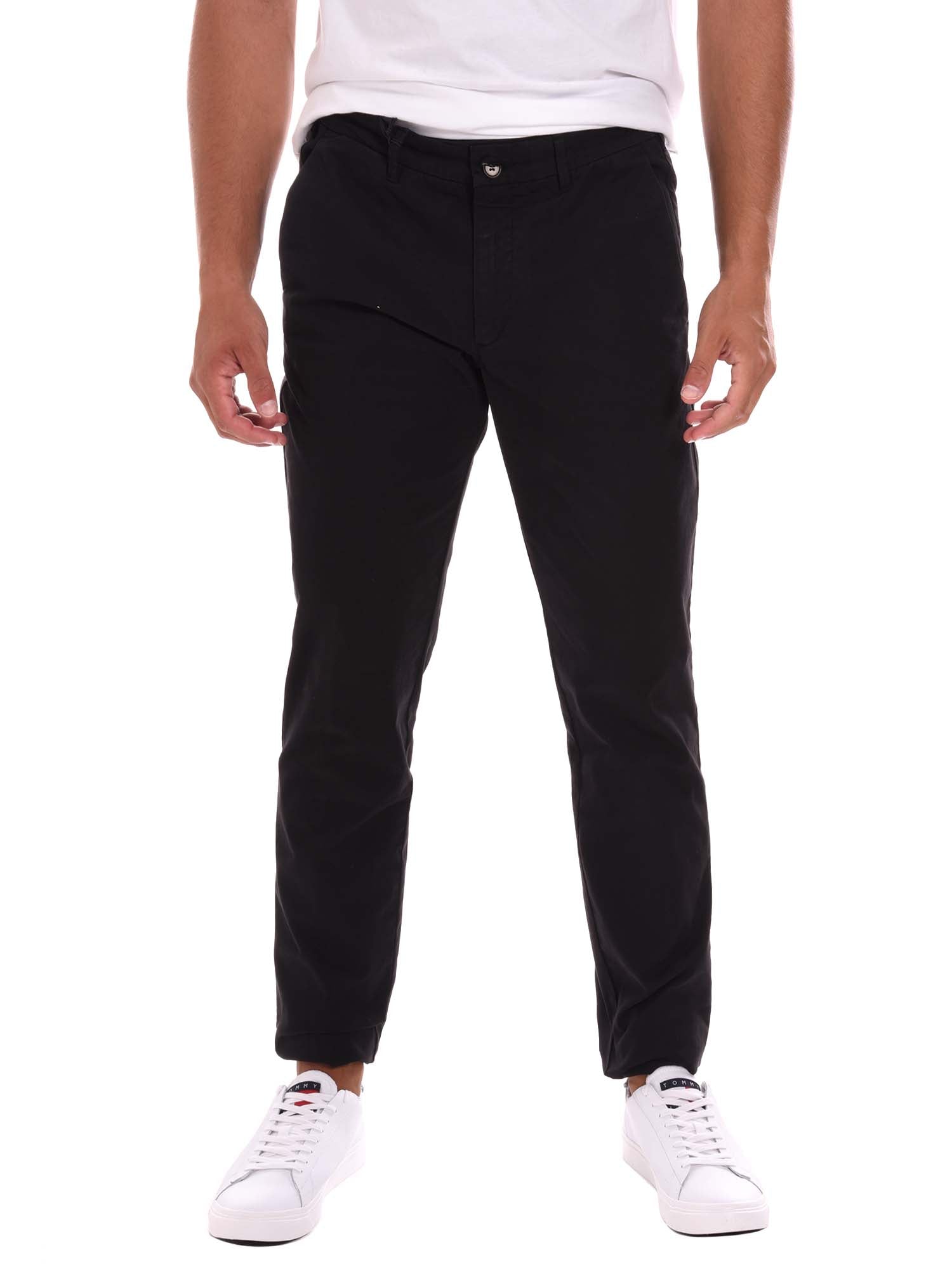 Pantaloni Nero Lyle & Scott