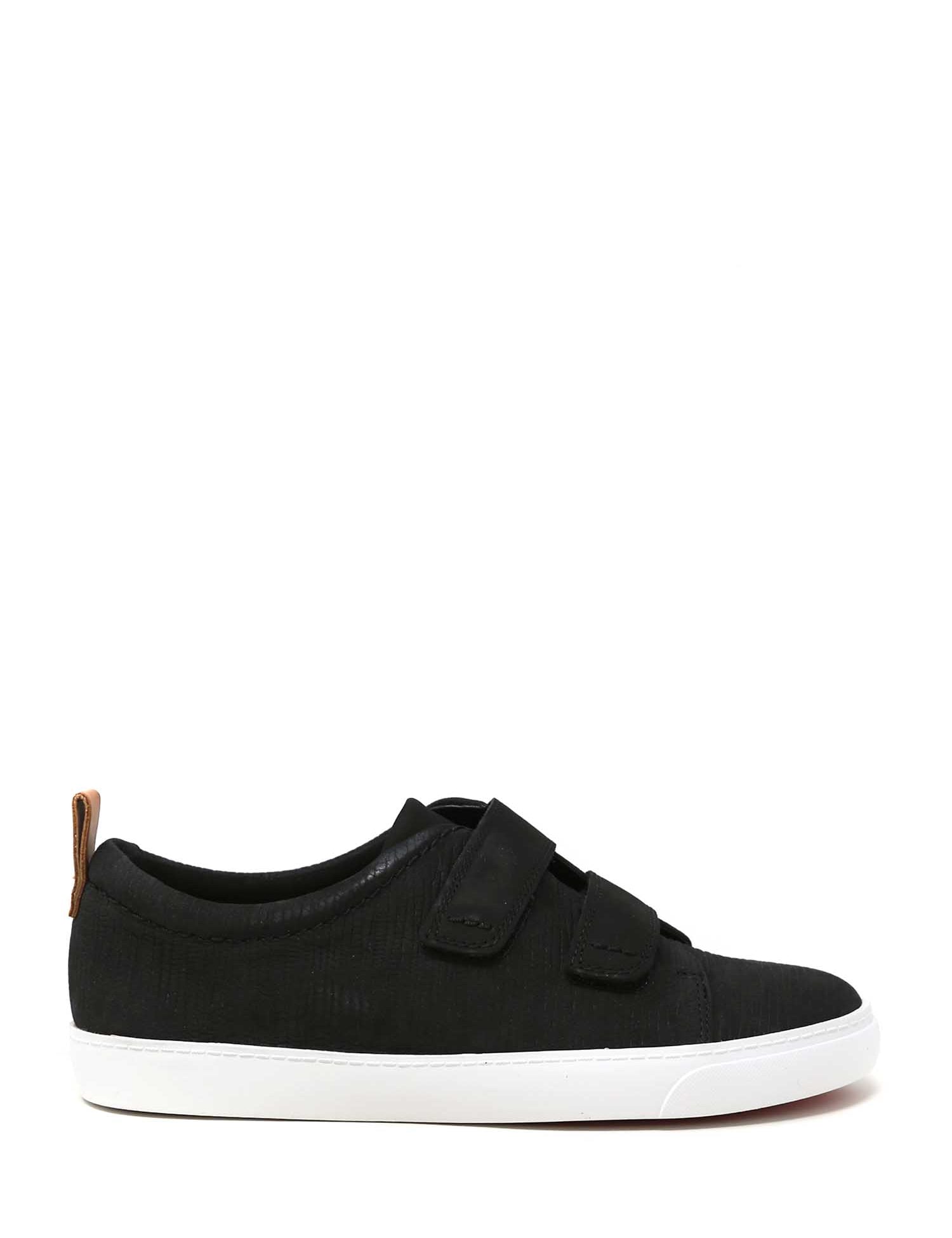 Scarpe con strappi Nero Clarks