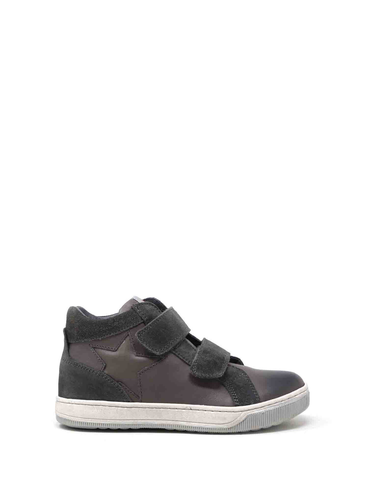 Scarpe con strappi Grigio Naturino