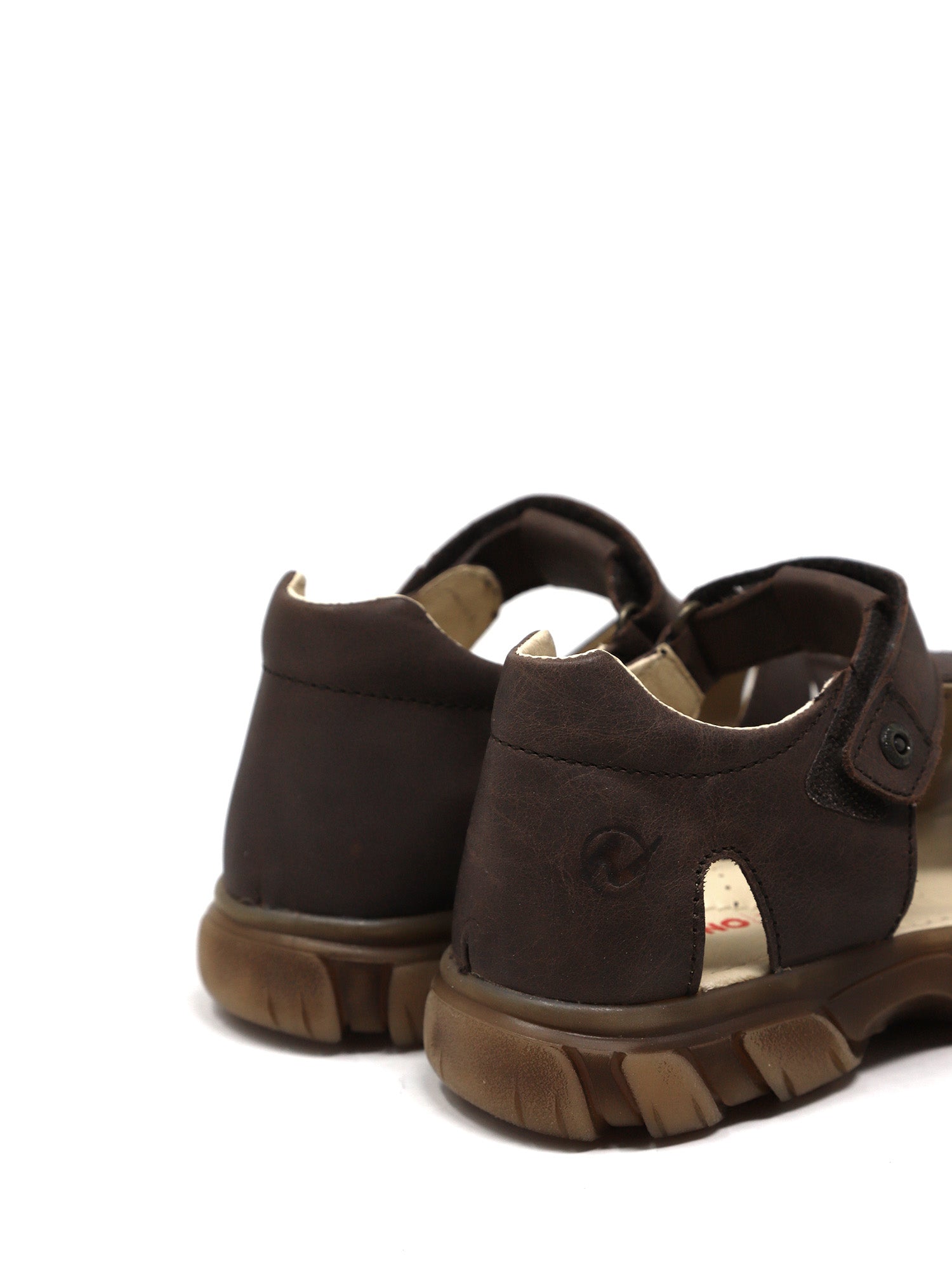 Sandali con strappi Marrone Naturino