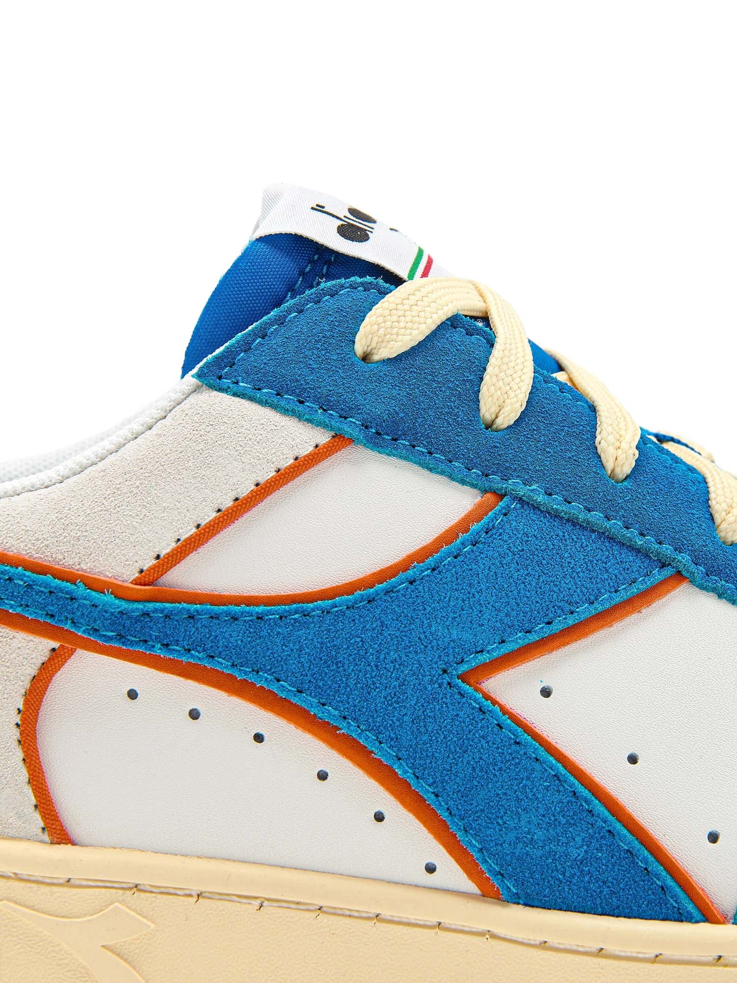 Sneakers Celeste Diadora