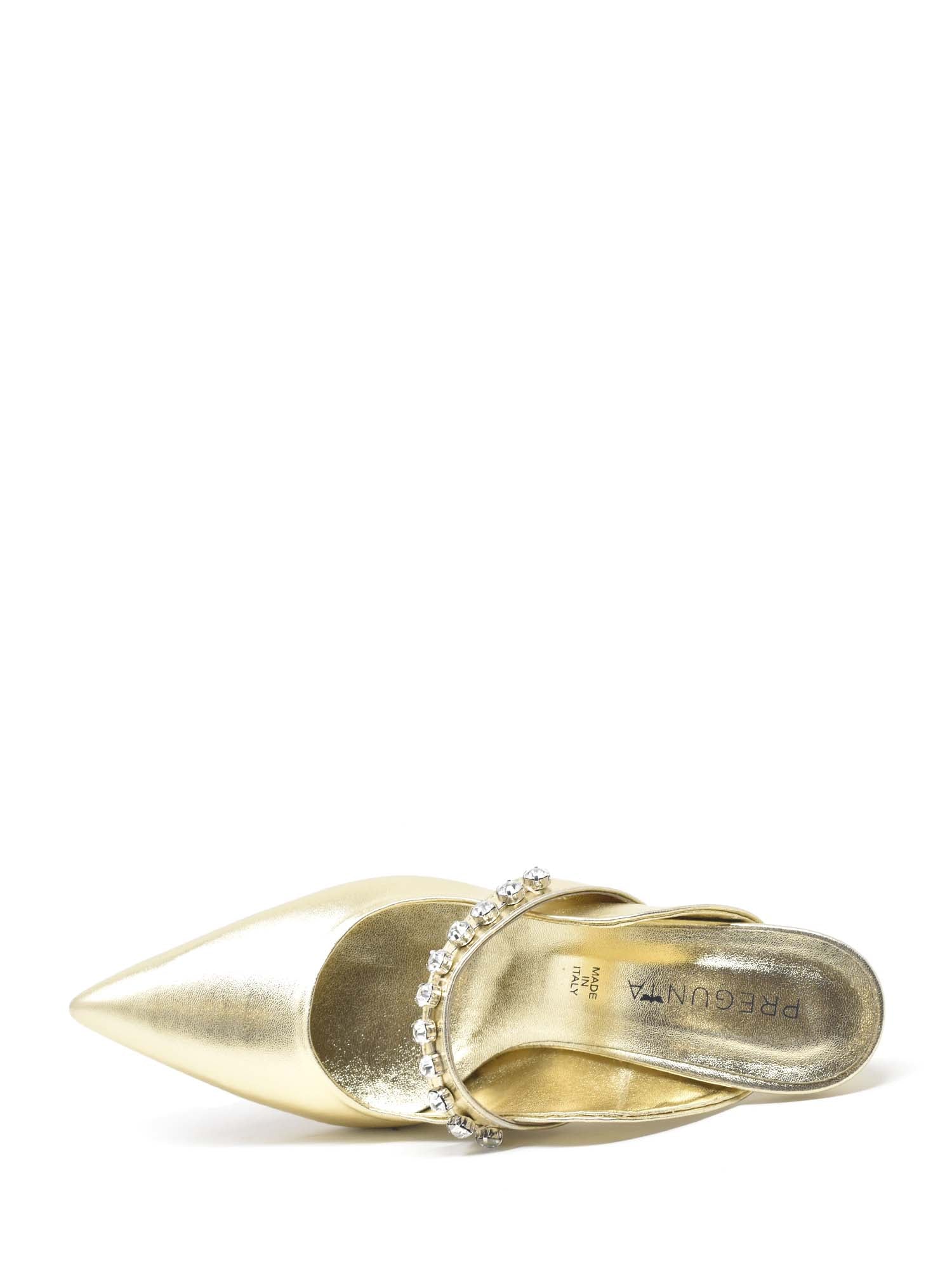 Decolleté Oro Pregunta